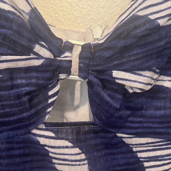 Banana Republic Blue and White Ruched Asymmetrical Camisole - Picture 4 of 4